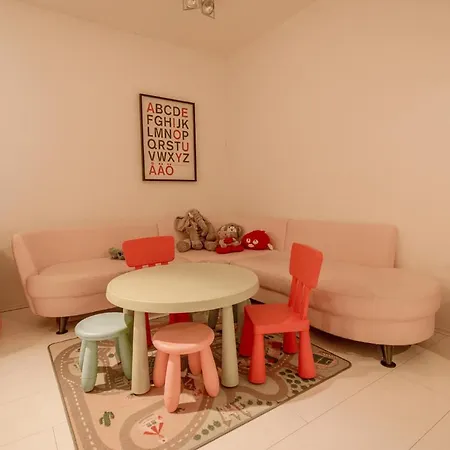 Awesome In Bohinjska Bistrica With 1 Bedrooms And Wifi Apartmán